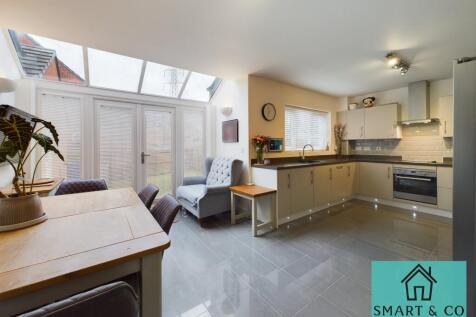 KITCHEN DINER/FAMILY