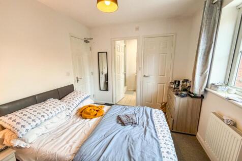 WhatsApp Image 2025-12-08 at 20.50.06_928dde07