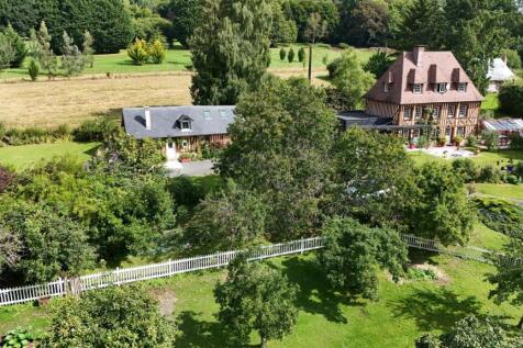 Property Image 4