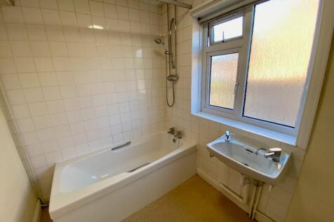 Upstairs Bathroom
