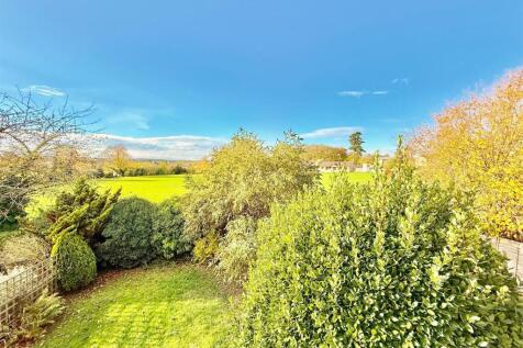 10 spurling back garden 2 .jpg