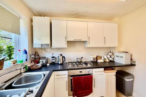 10 spurling kitchen .jpg