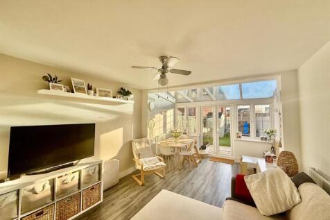 WhatsApp Image 2025-12-02 at 12.34.06 PM (4).jpeg