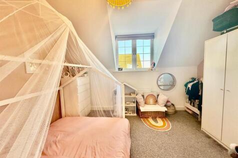 WhatsApp Image 2025-12-02 at 12.34.06 PM (14).jpeg