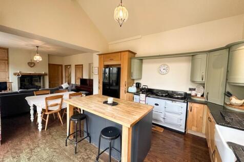property 20.jpg