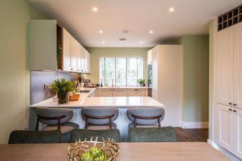 Prev Showhome