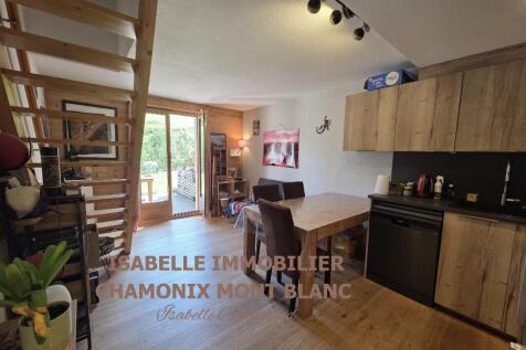 buy_flat_Chamonix