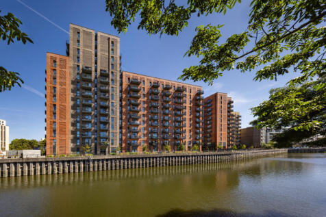 2.9.6.8.6 BARKING WHARF 0824 006