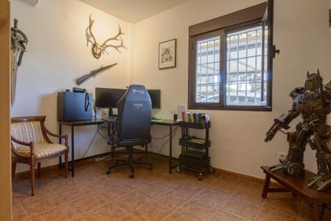 COL2505CH---Office