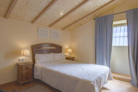 CAS2512CH---bedroom-