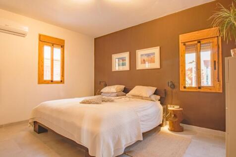 ALM2518CH--bed4