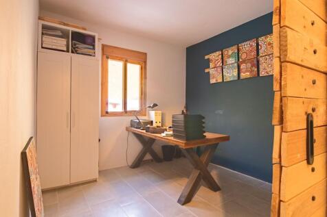 ALM2518CH---room1