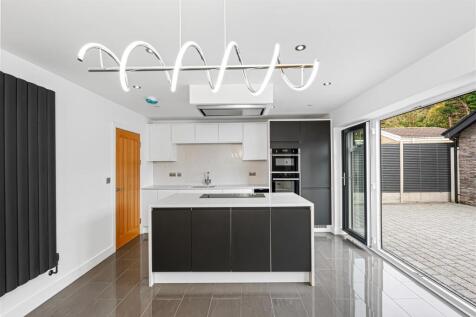 Kitchen/Dining Roomq