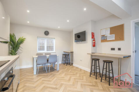 Kitchen 3