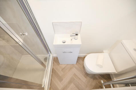 Shower Room 1
