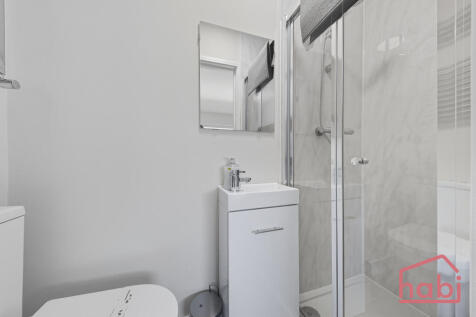 En-suite 2