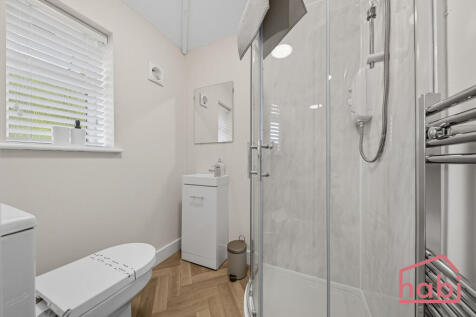 Shower Room 3