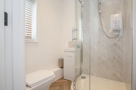 Shower Room 3