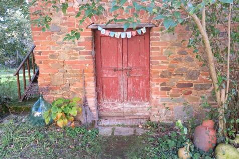 Capanna (Outhouse)