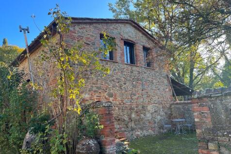 Capanna (Courtyard)