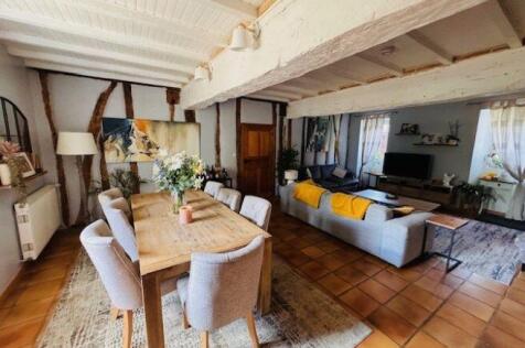 diningroom lounge