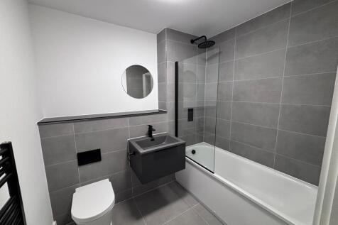 bathroom 006
