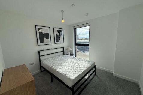 WhatsApp Image 2025-