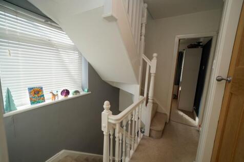 1st Floor Landing...