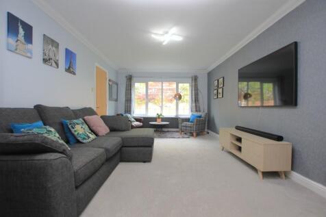 Living room - 10 ...