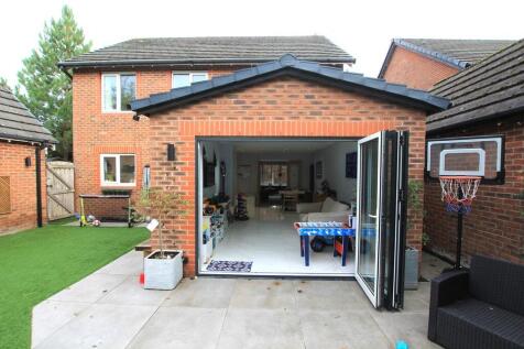 Patio area - 10 T...