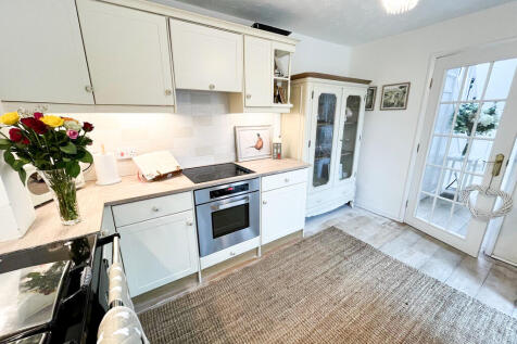 7340d986-99e2-45a...