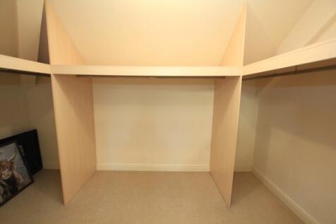 Storage/Wardrobe ...