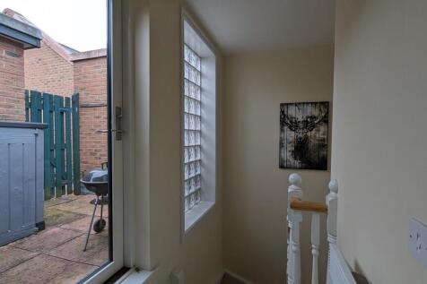 Roof terrace acce...