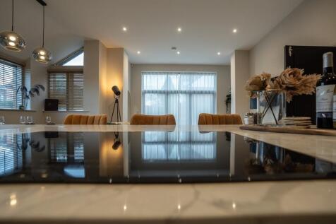 Liverpool Road To...