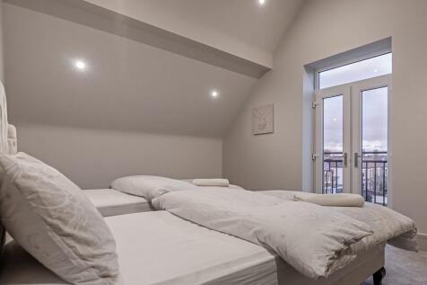 Liverpool Road To...