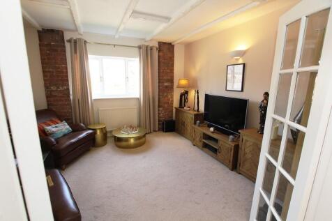 Snug / TV Room