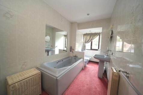 Master Bedroom 4 ...
