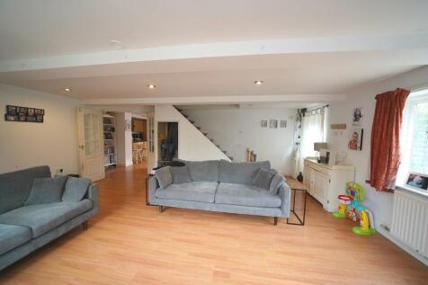 The Annexe Living...