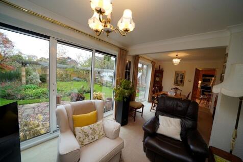 Living to Dining ...