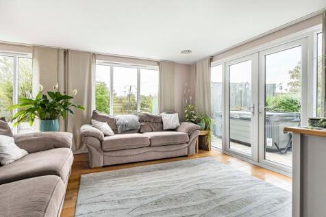 Kitchen/Dining/Family Room