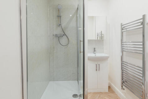 En-suite 2