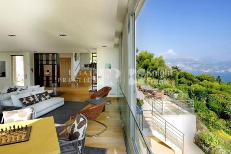 Living-room Wooden floor Mountains