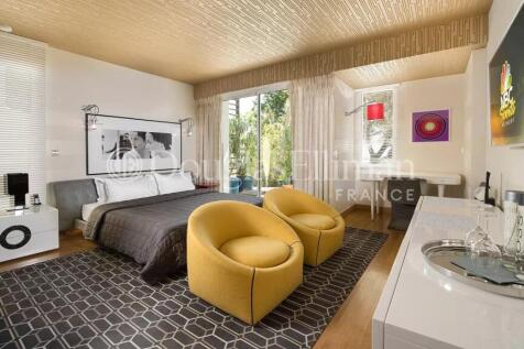 Bedroom Wooden floor