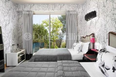 Bedroom Stainless steel