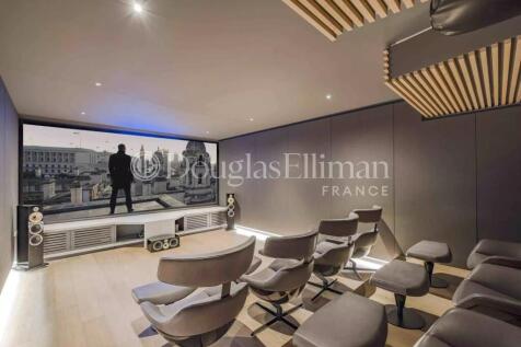 Living-room Wooden floor