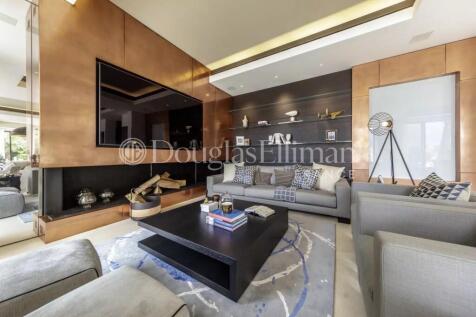 Living-room Wooden floor