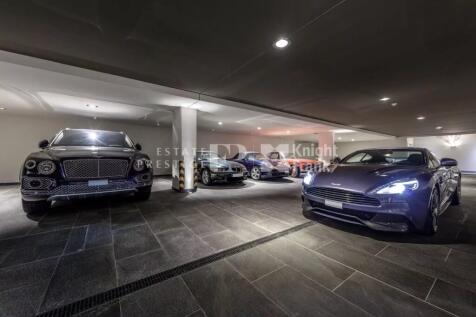 Garage Tile