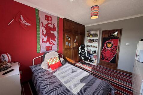 ANOTHER ROOM ASPECT
