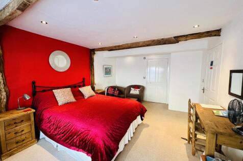 GUEST BEDROOM 1