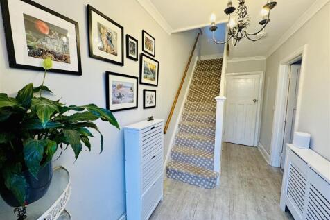 ANOTHER ROOM ASPECT